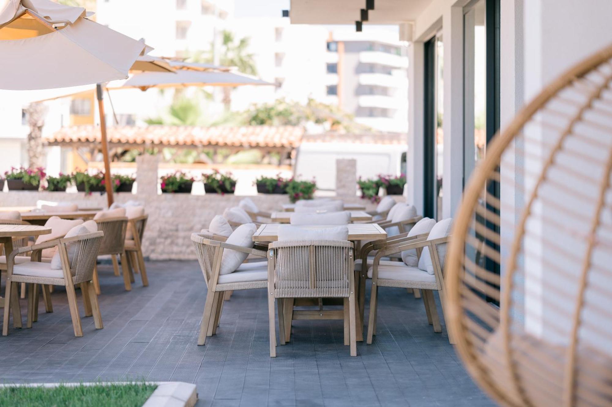 Hotel Teuta Ulcinj Exteriör bild